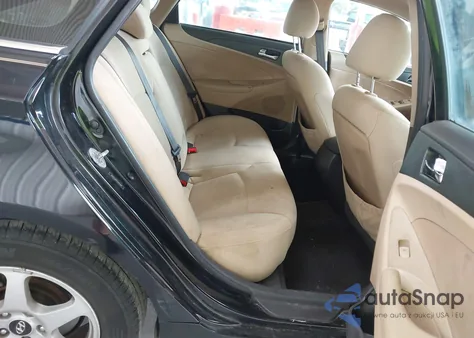 2013 Hyundai Sonata Gls z USA, uszkodzony, nr VIN 5NPEB4AC2DH743185